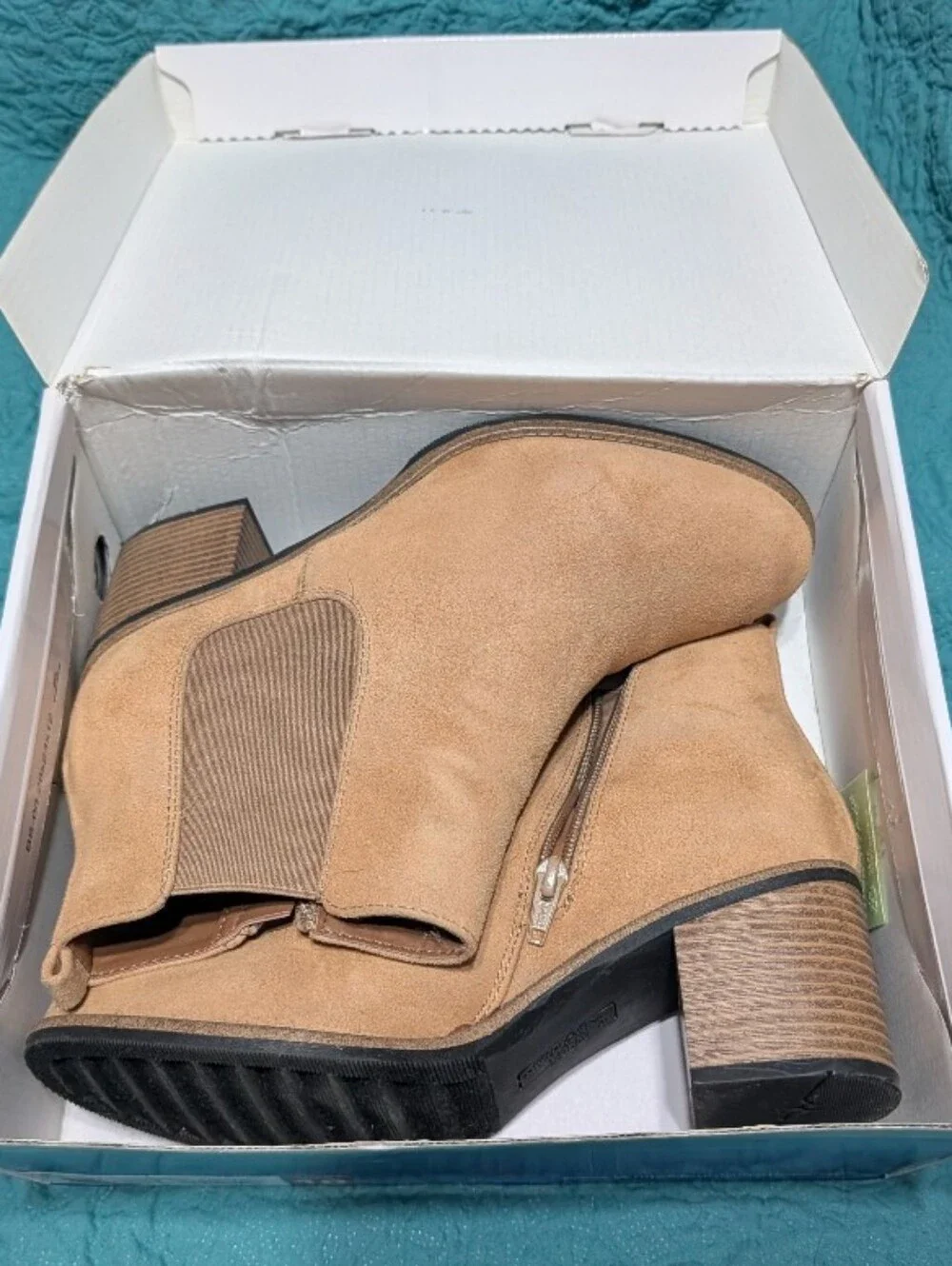 White Mountain soft taupe